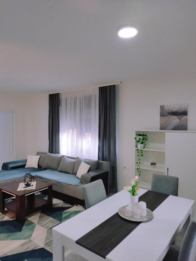 Sami Apartman Ni Εξωτερικό φωτογραφία